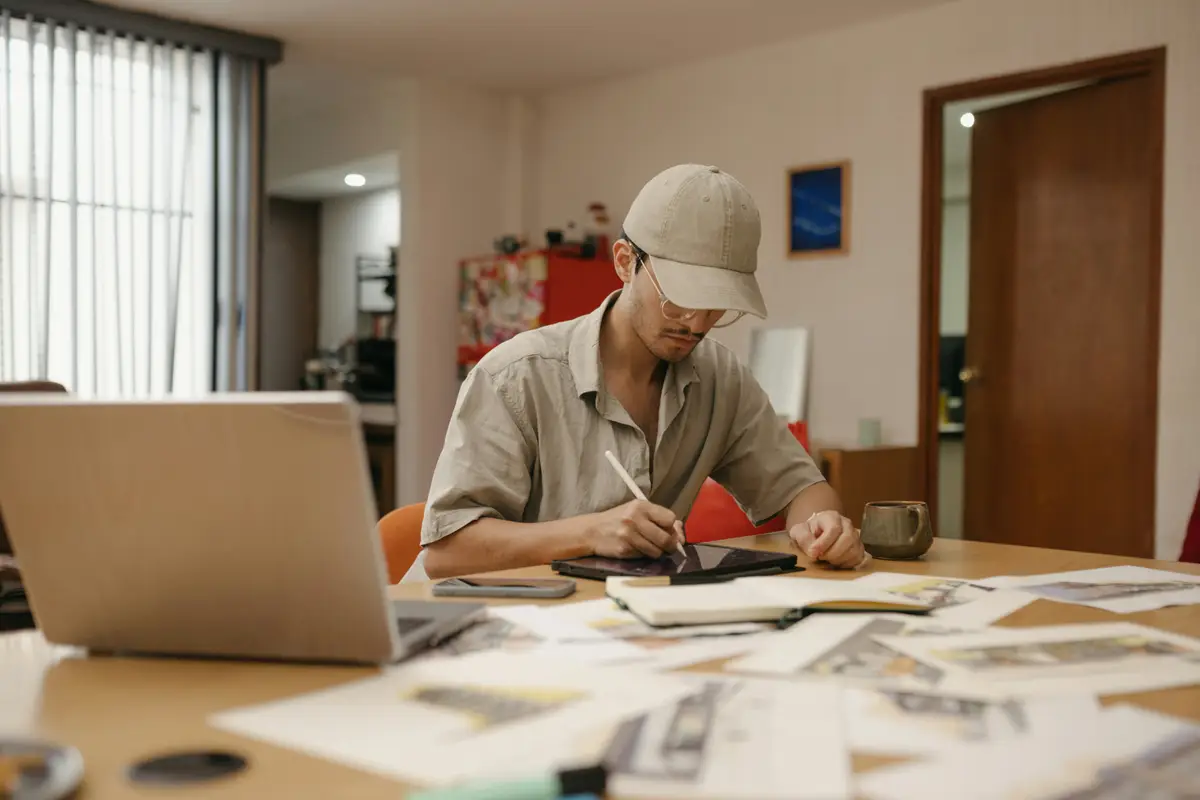 Why do 43% of entrepreneurs fear giving up power in the company?